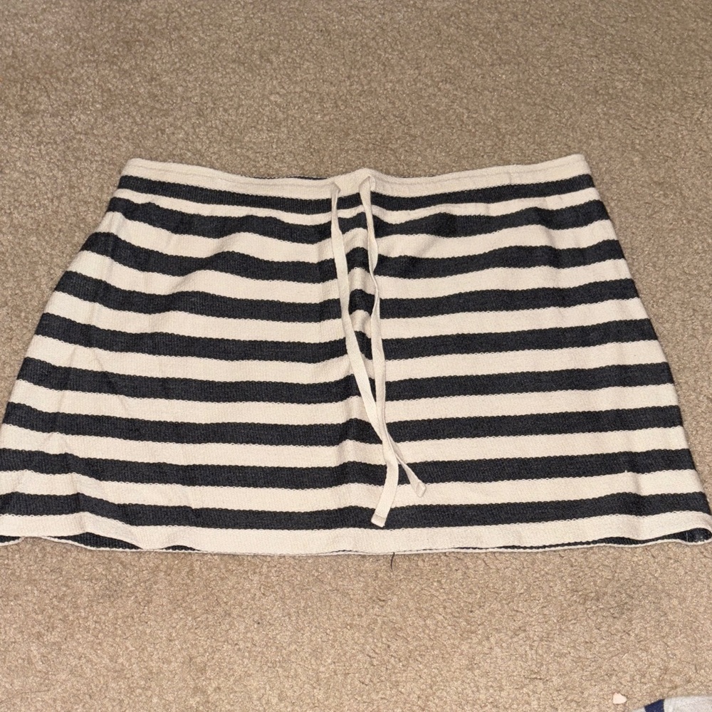 LOFT Grey and White Striped Drawstring Mini Skirt